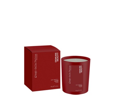 Свеча красная "Ваниль и тиковое дерево" 140 г. Свеча красная "Ваниль и тиковое дерево" 140 г.